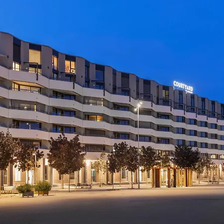Hotel Courtyard By Marriott