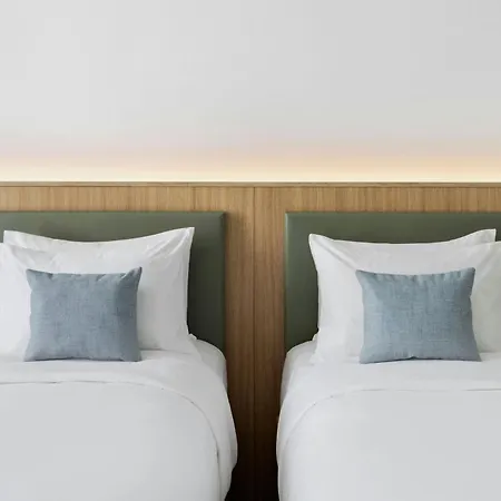 Hotel Courtyard By Marriott 4*