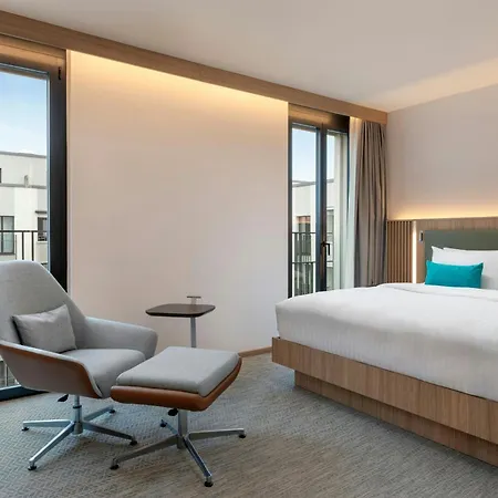 Courtyard By Marriott Hotel Biel/Bienne