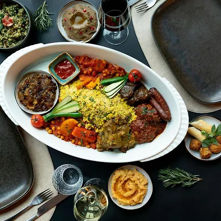 Courtyard By Marriott Hotel 4*