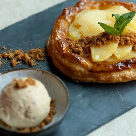 Courtyard By Marriott 4*