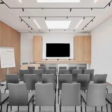 Courtyard By Marriott 4* Bienne