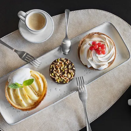 Courtyard By Marriott Bienne