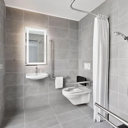 Hotel Courtyard By Marriott 4*