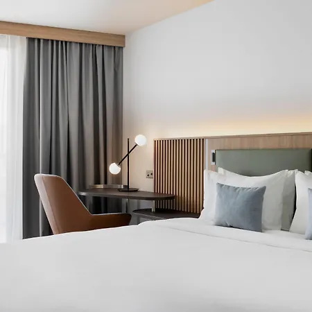 Hotel Courtyard By Marriott Biel