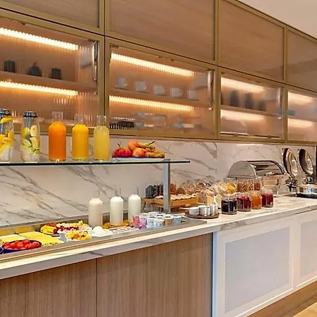 Courtyard By Marriott Biel