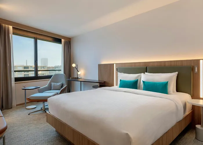 Courtyard By Marriott