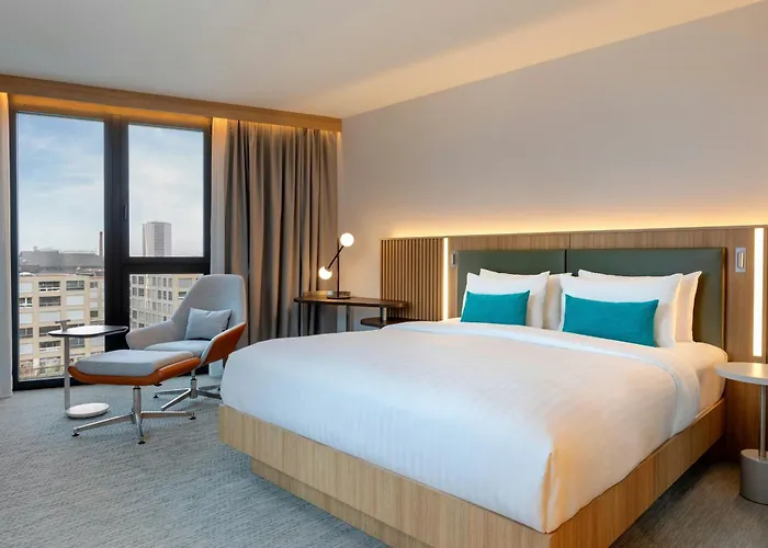 Courtyard By Marriott بيل