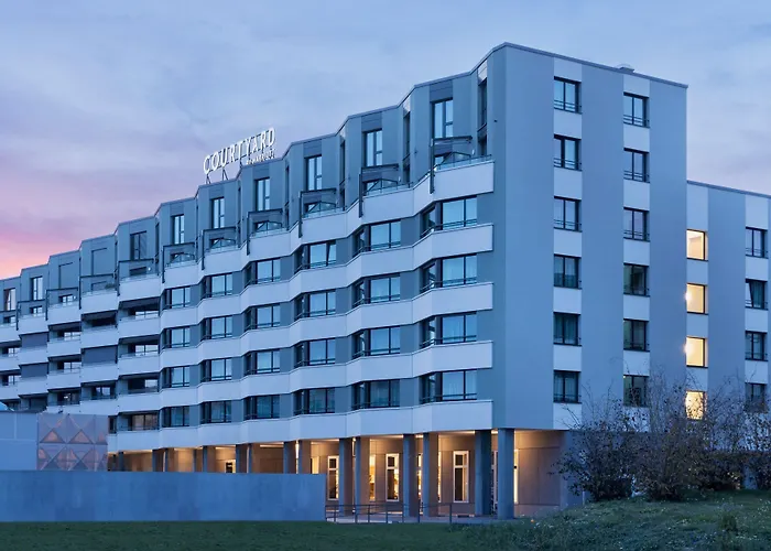 Courtyard By Marriott Hotel Biel