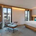 Courtyard By Marriott Hotel