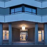 Courtyard By Marriott