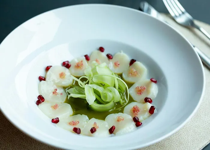 Courtyard By Marriott Otel Biel